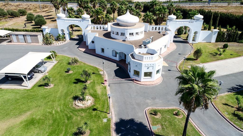 Hotel Alkalat Alcala de Guadaira Exterior photo