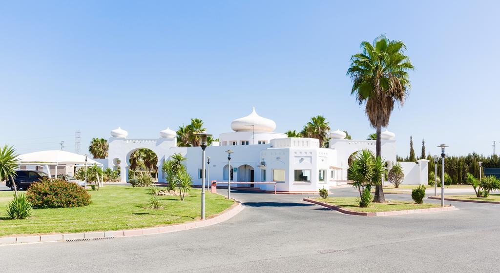 Hotel Alkalat Alcala de Guadaira Exterior photo
